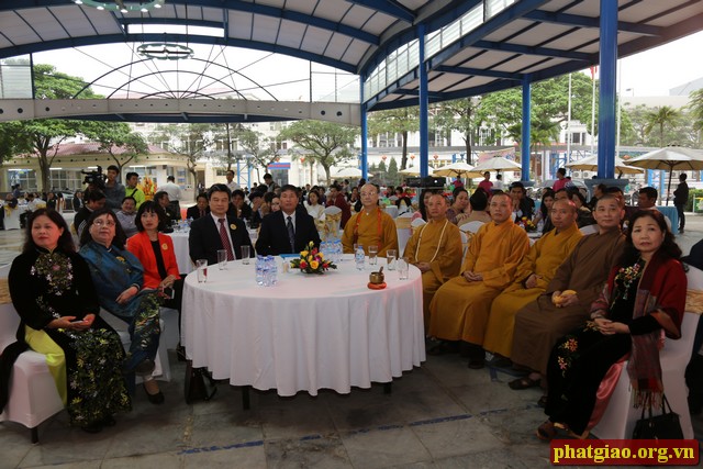 Traditional Asian New Year celebrated in Hanoi